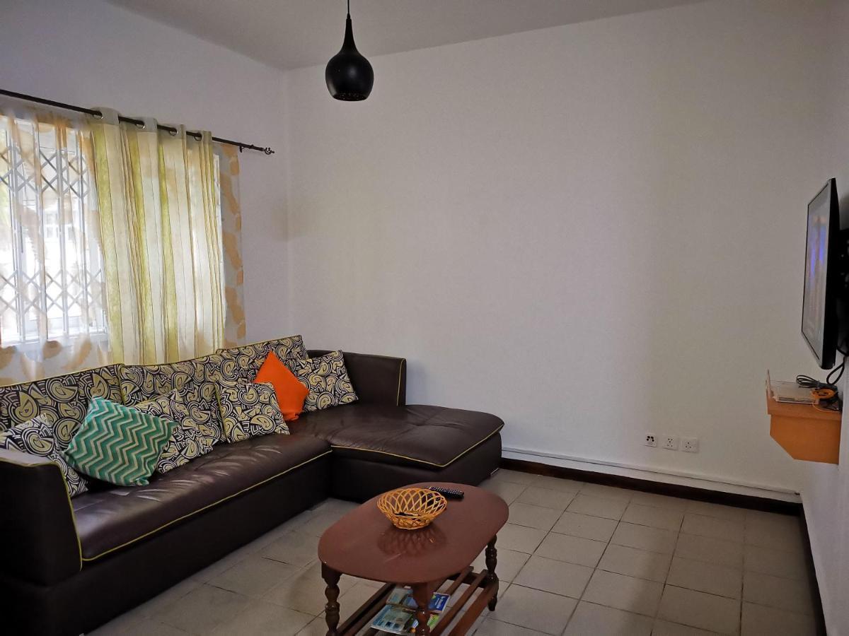 Oceanside Licenced Tourist Residence Flic-en-Flacq 外观 照片